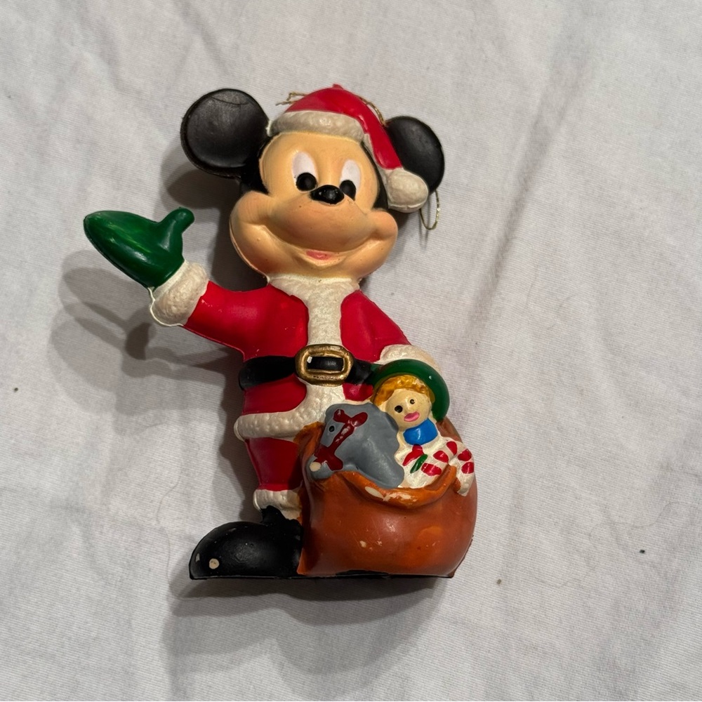 Vintage The Walt Disney Co.‎ Mickey Mouse Blow Mold Ornament Santa Claus